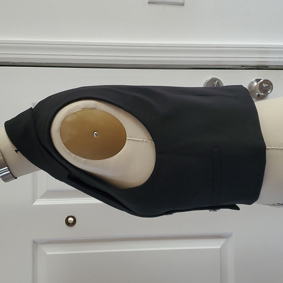 ZARA JEWEL BUTTON CROPPED VEST SIZE MEDIUM - Picture 5 of 8